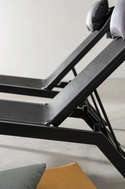 CHAISE LONGUE IN ALLUMINIO ANTRACITE JX55 - KRION