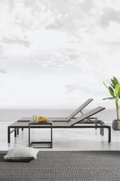 LETTINO CON RUOTE IN ALLUMINIO IMPILABILE ANTRACITE - KONNOR