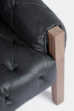 POLTRONA IN ECOPELLE NERO - HARRISON