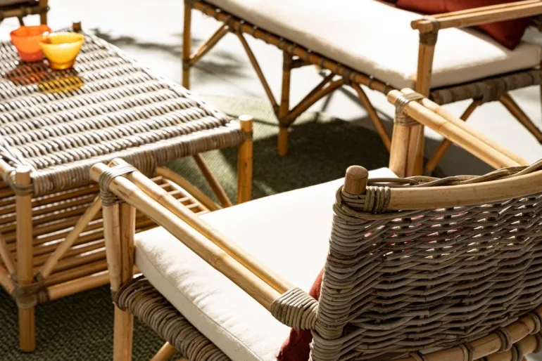 POLTRONA IN FIBRE NATURALI CON CUSCINO - TARIFA