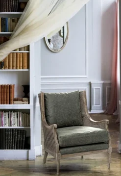 POLTRONA IN TESSUTO - CAROLINA