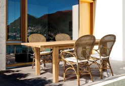 SEDIA CON BRACCIOLI IN FIBRE NATURALI MIELE - EDELINA