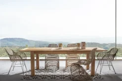 SEDIA CON BRACCIOLI IN FIBRE NATURALI - RAQUEL