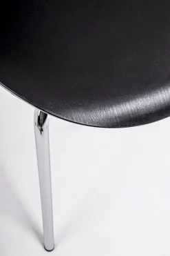 SEDIA IN PLASTICA NERA - TESSA