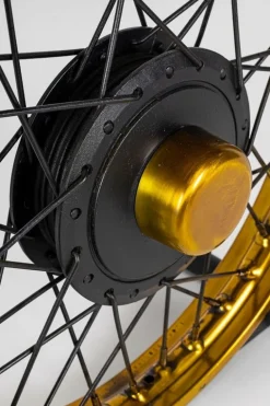 TAVOLINO IN LEGNO - ROAD