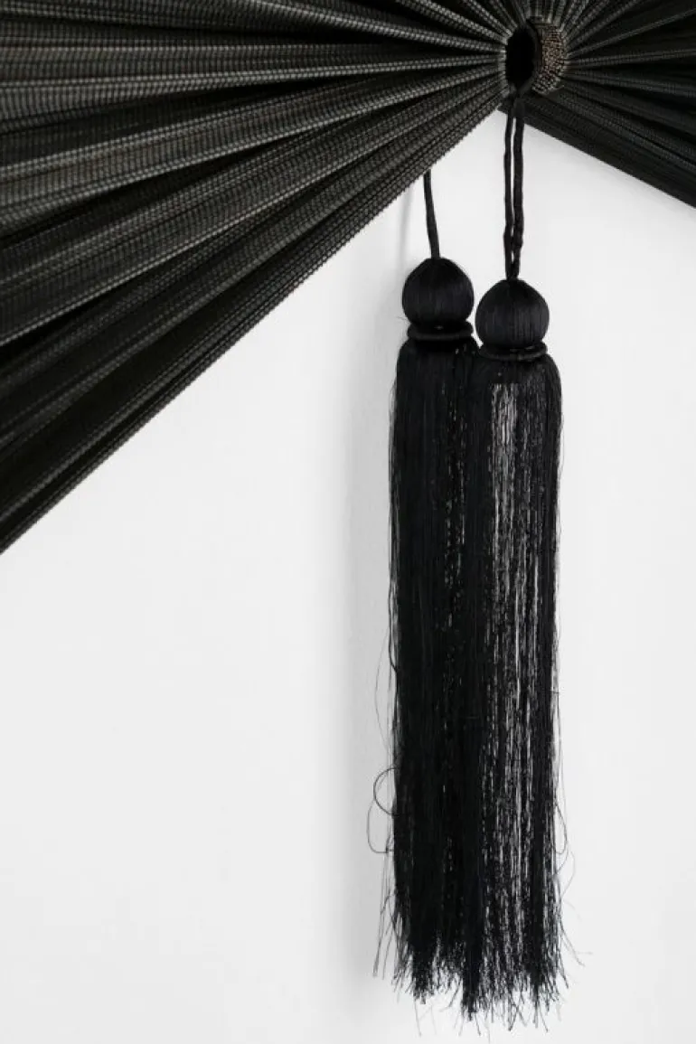 VENTAGLIO DECORATIVO NANKA NERO 39X81